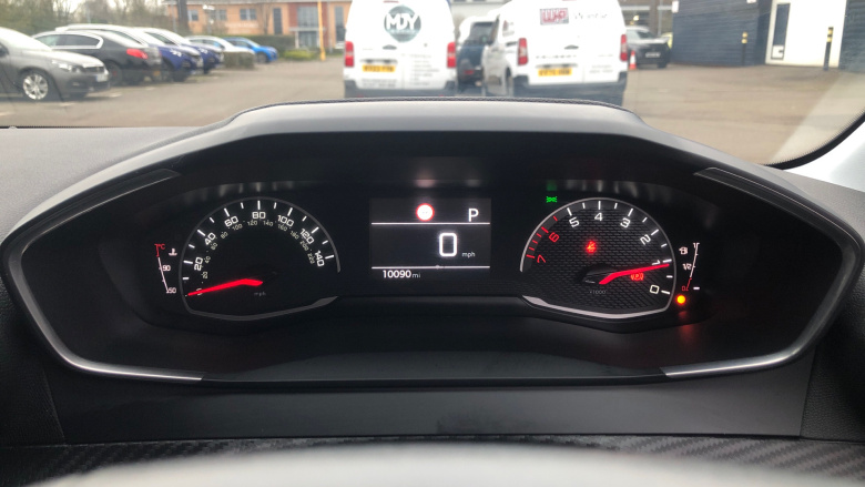 Peugeot 208 1.2 PureTech 100 Allure 5dr EAT8 Petrol Hatchback